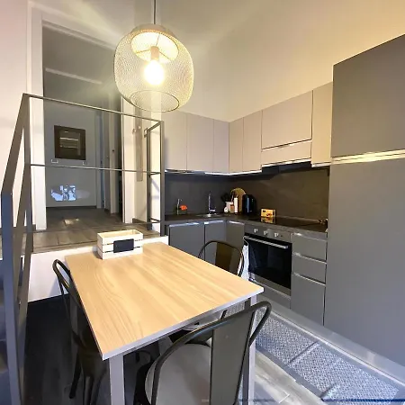 Apartamento Loft Incantevole A Milão