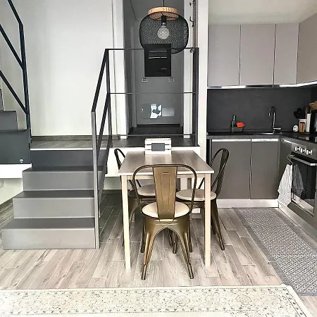 Loft Incantevole A Apartamento